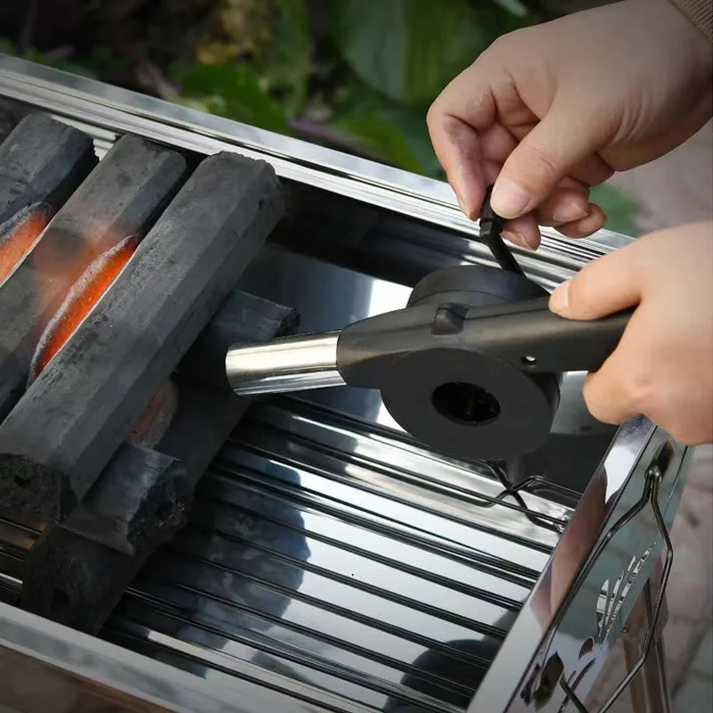 منفاخ هواء محمول للشواء في اله - مراجعة Camping Cooking Essentials وسعره