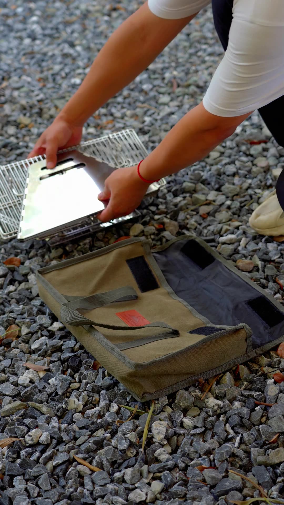 شواية محمولة قابلة للطي من الف - مراجعة Camp Grill Portable Folding وسعره